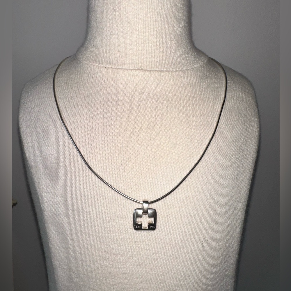 AUTHENTIC Tiffany & Co Sterling Silver Cross Cutout Pendant Necklace - Picture 7 of 15